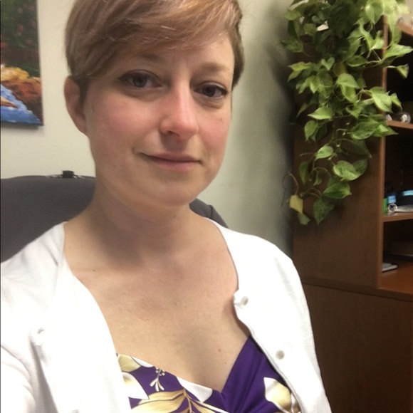 Meet your Posher, Jessica - Picture 6 of 7